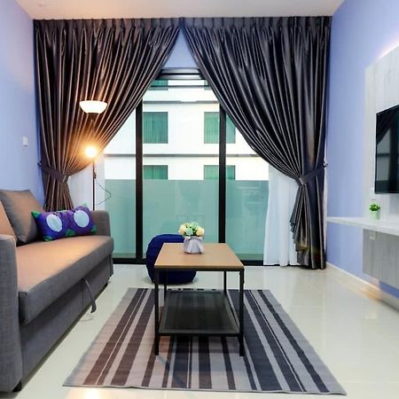 Cozy & High Floor Suite In Suasana Jb 15, Views Johor Bahru Exterior foto